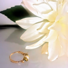 Pearl and Rhinestone Ring
