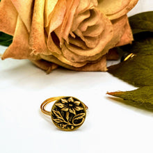 Victorian Button Flower Ring