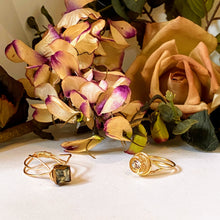 Antique Rhinestone Button Ring (square)