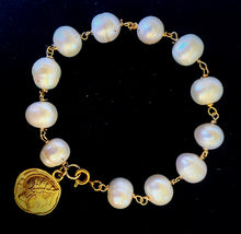 Freshwater Pearl Coin Bracelet