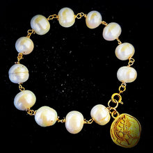 Freshwater Pearl Coin Bracelet
