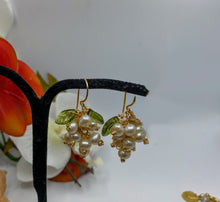 Cluster of pearl earrings